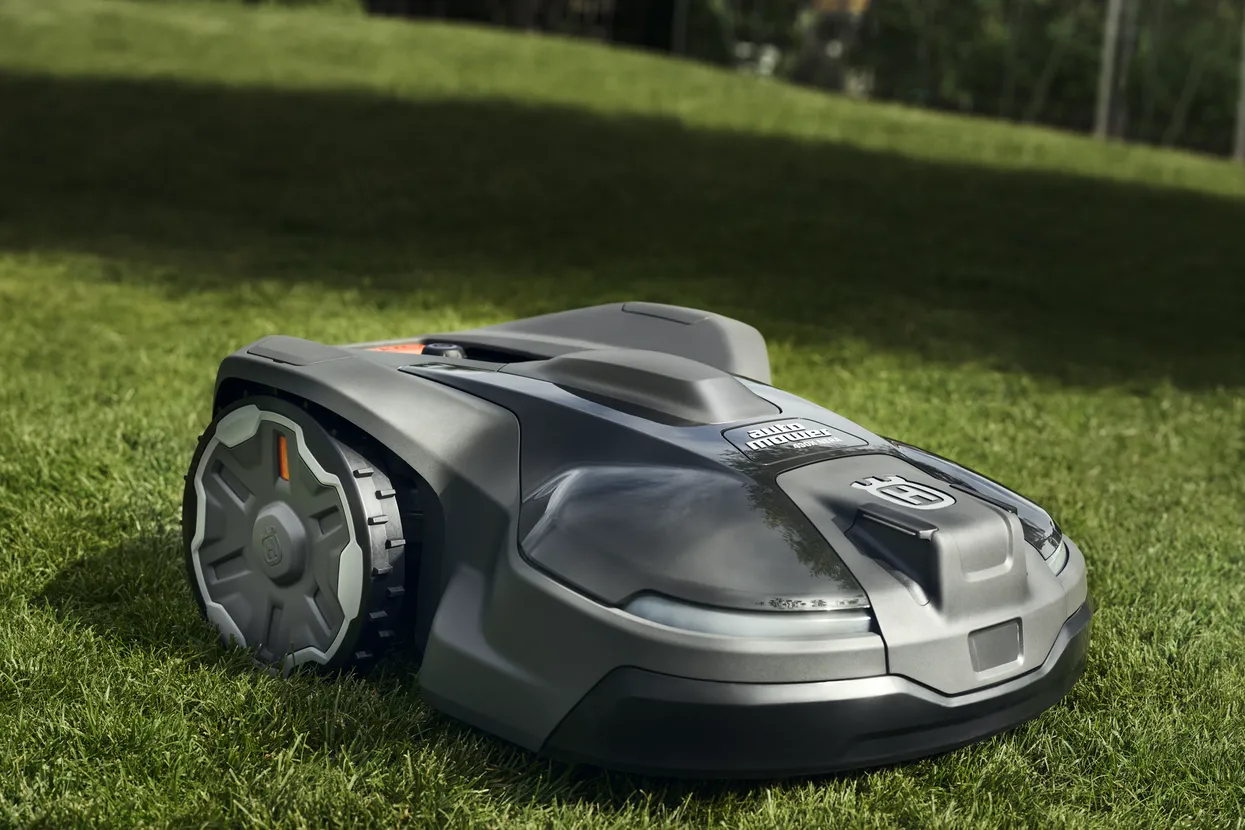 Robotická sekačka Husqvarna Automower 450X NERA s EPOS